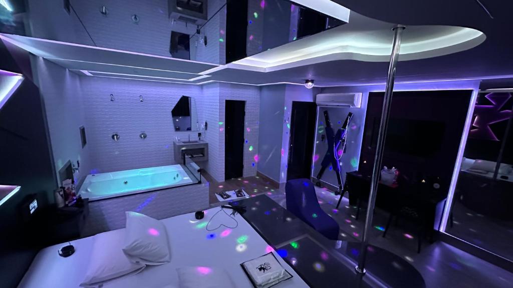 Eros Motel Cuiabá com Banheira Spa