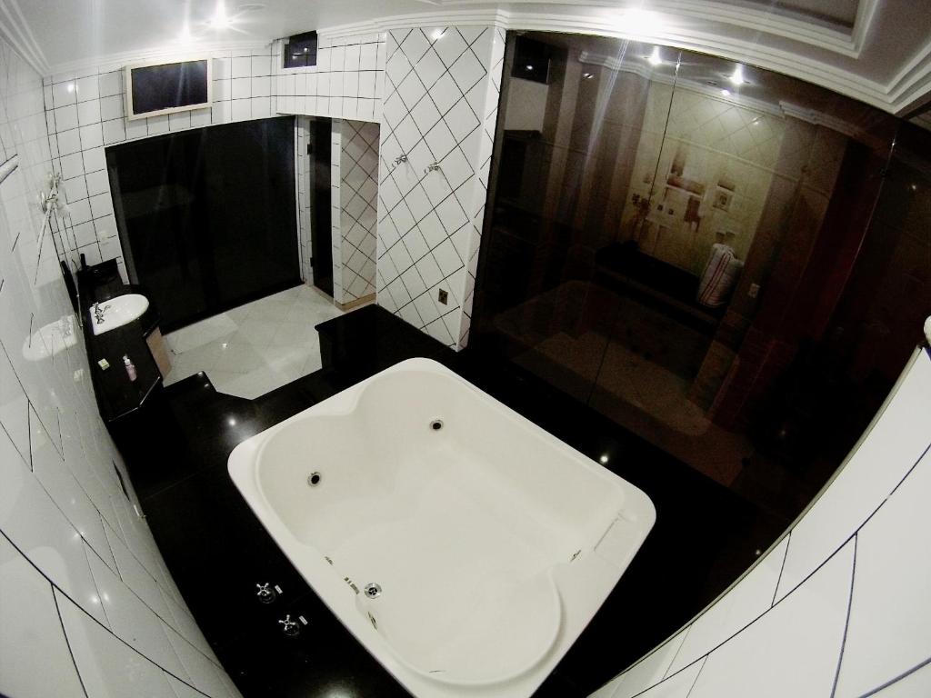 Flamboyant Hotel Limeira (Motel) com Hidromassagem Flamboyant Hotel Limeira (Motel) com Hidromassagem