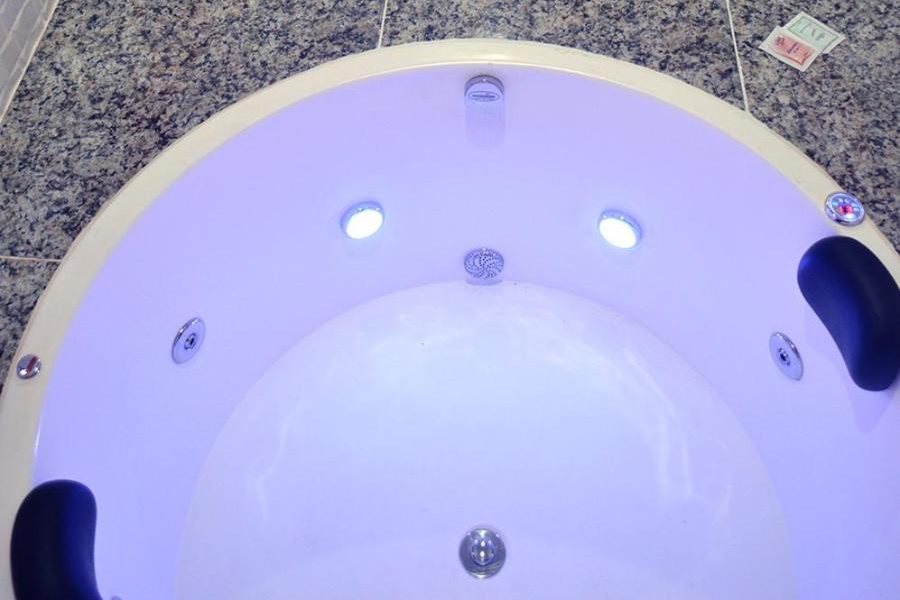 Hotel Gold Santana (Motel) com Jacuzzi