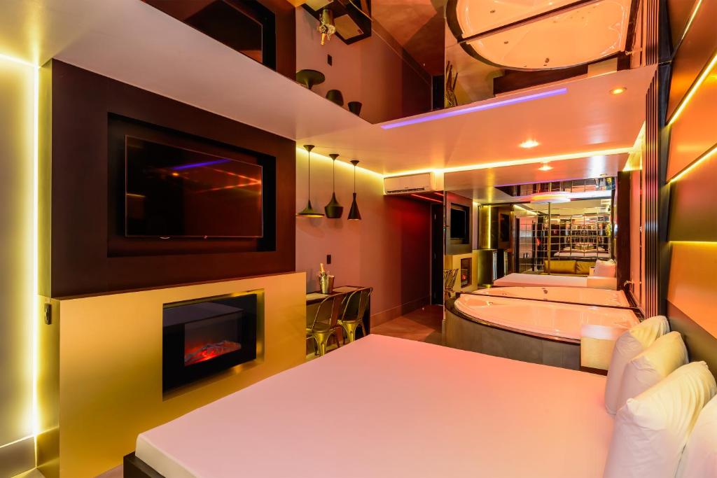 Quarto com Hidro Point Motel GRU Guarulhos