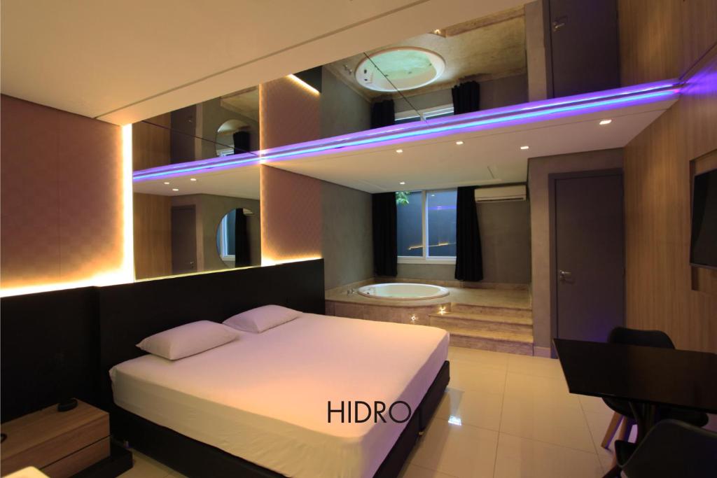 Quarto com Jacuzzi Porto Alegre Drops Motel
