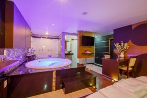 Quarto Romântico com Hidro Cascavel Motel Fascínio (Only Adults)