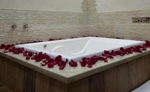 Quarto Romântico com Hidro em Ourinhos Status Motel